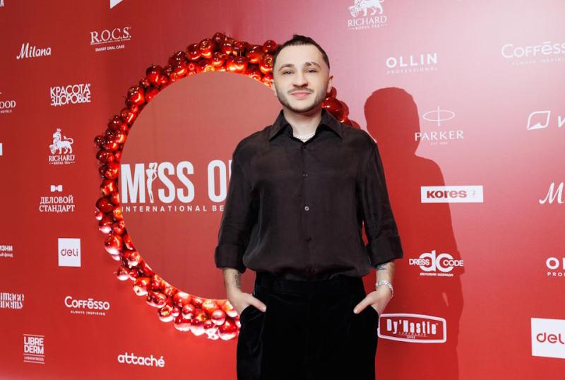 XVI конкурс «Мисс‑Офис»: победа москвички и призы от Dy Nastie