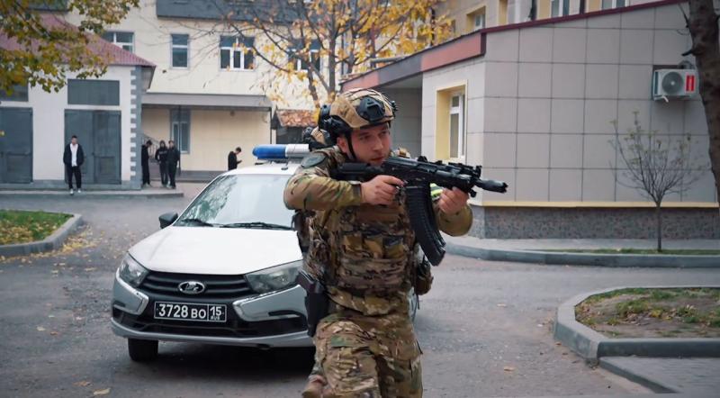 РОСГВАРДИЯ ПРИНЯЛА УЧАСТИЕ В МЕЖВЕДОМСТВЕННЫХ УЧЕНИЯХ В ГРОЗНЕНСКОМ УНИВЕРСИТЕТЕ