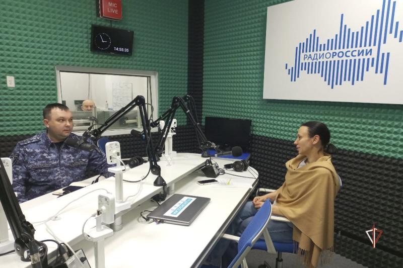 Росгвардия продолжает информировать ямальцев о правилах безопасности в период новогодних каникул