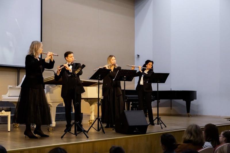 В Санкт-Петербурге открылось музейно-образовательное пространство имени Юрия Темирканова