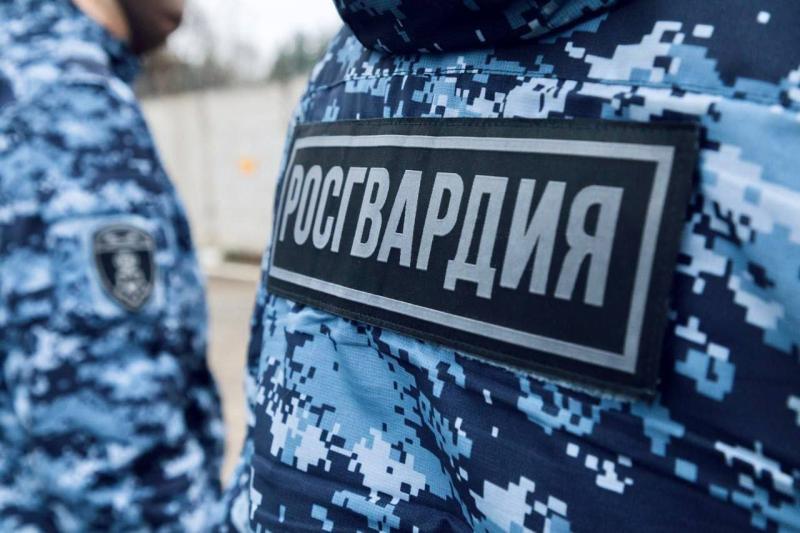 Росгвардейцы пресекли незаконный оборот наркотиков в крупном размере в Подмосковье